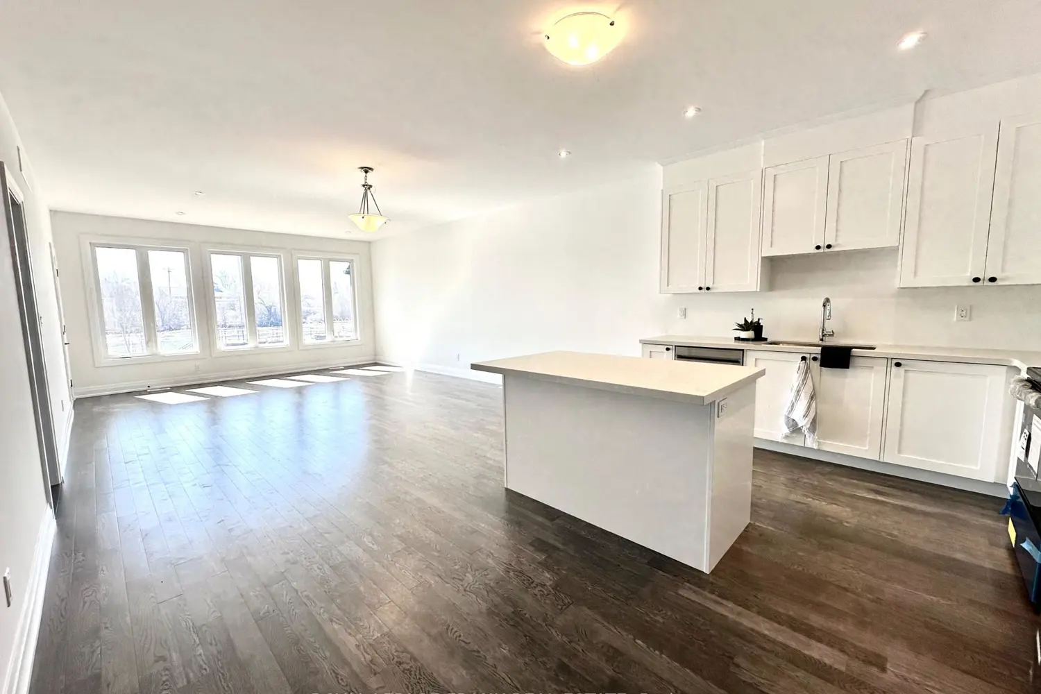 Additional image 5 of 12 Pond Street