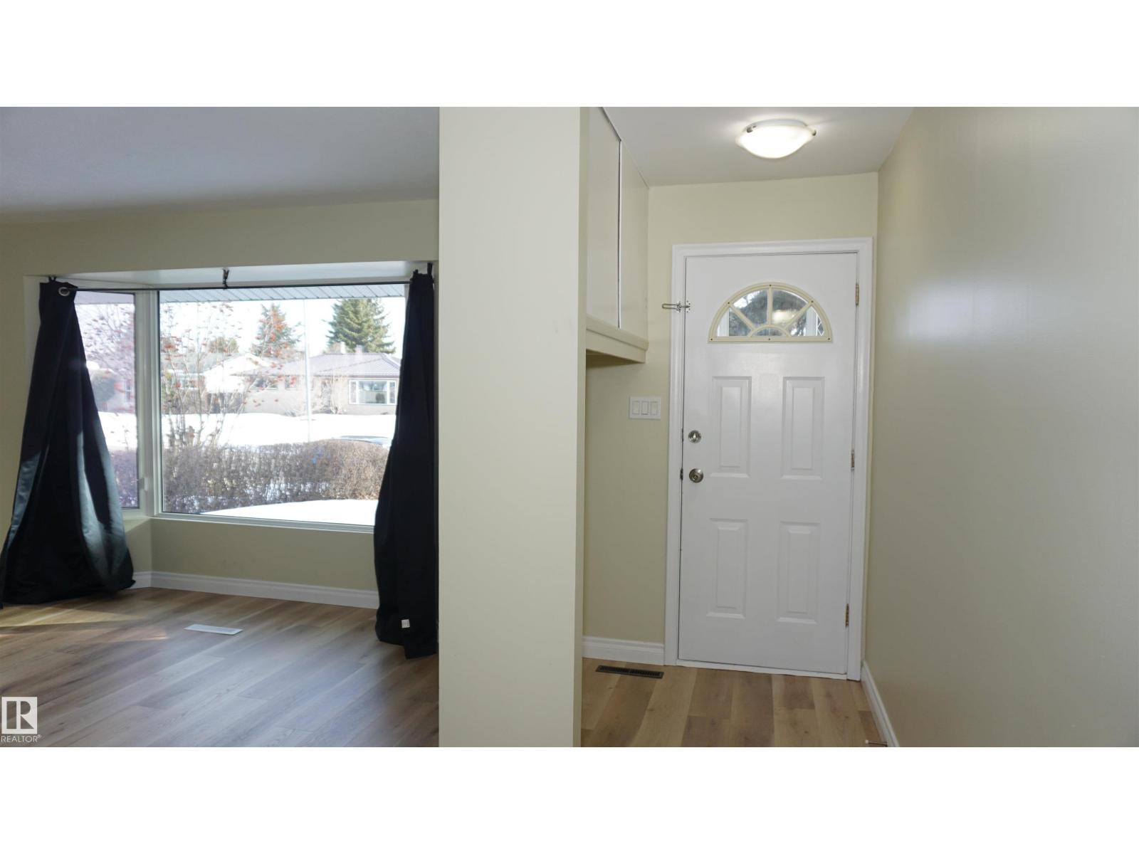 Additional image 4 of 12924 135a Avenue NW, Edmonton, AB, T5L3Z7