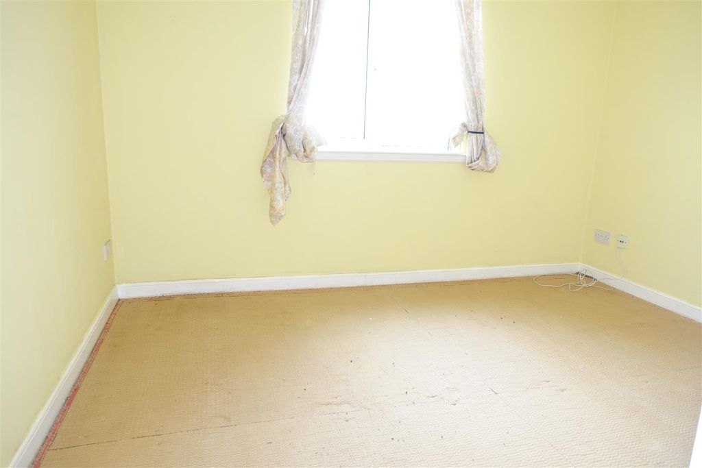 Additional image 10 of 2 bed flat for saleBridgend Gardens, Bathgate EH48