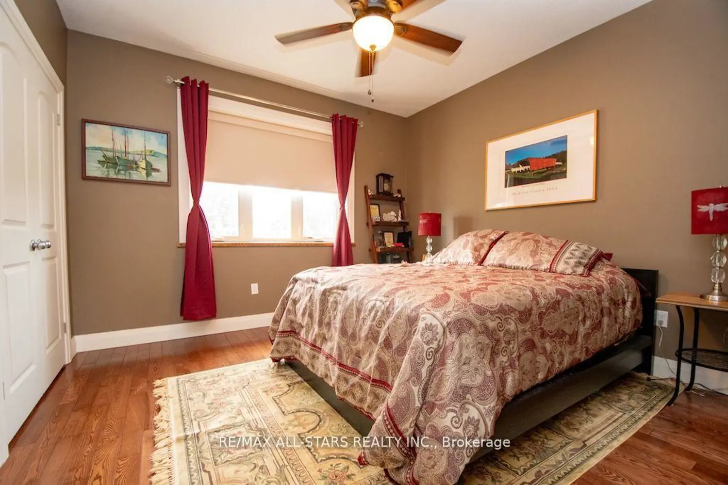 Additional image 11 of 15 Rustlewood Avenue