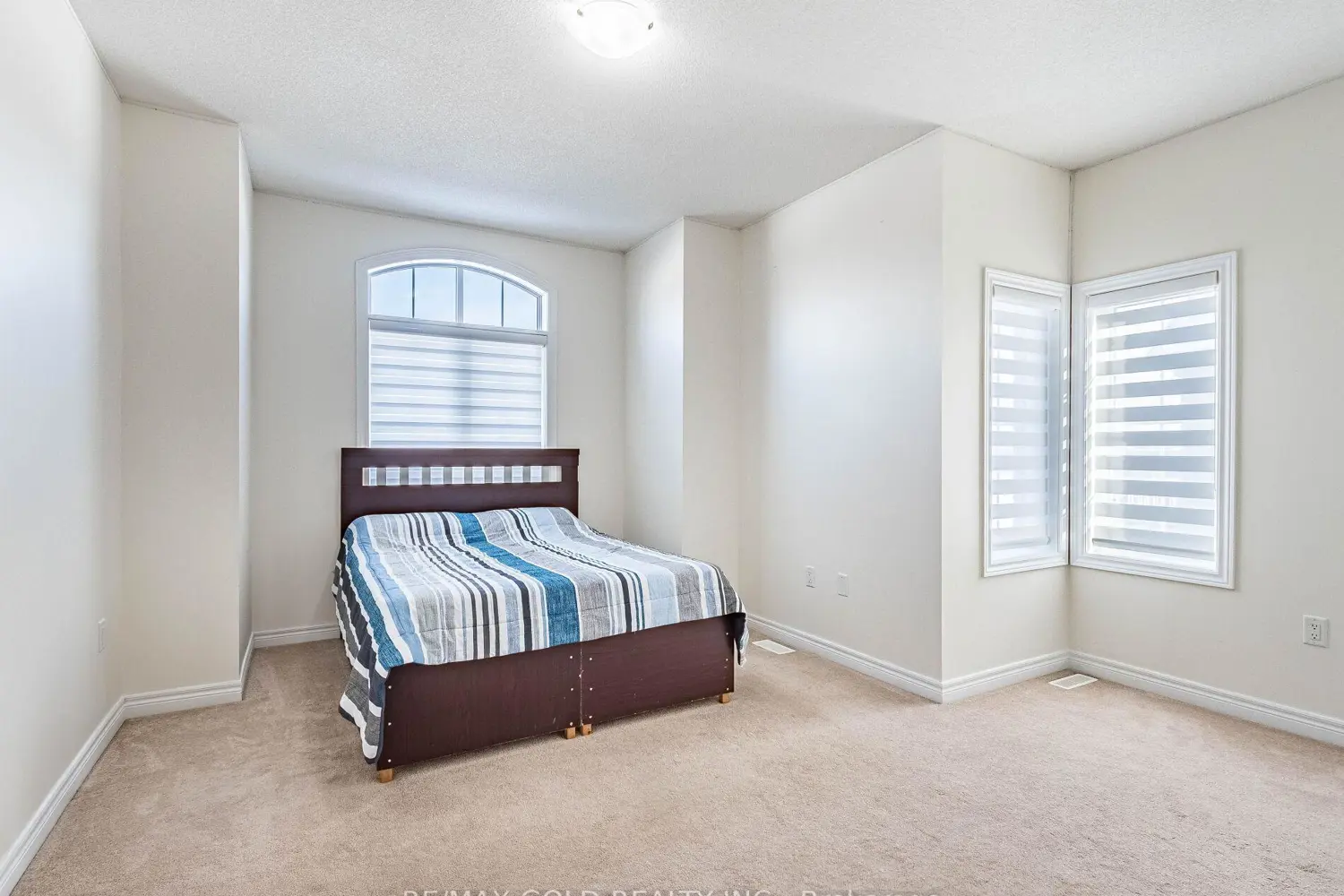 Additional image 13 of 520 Veterans Drive