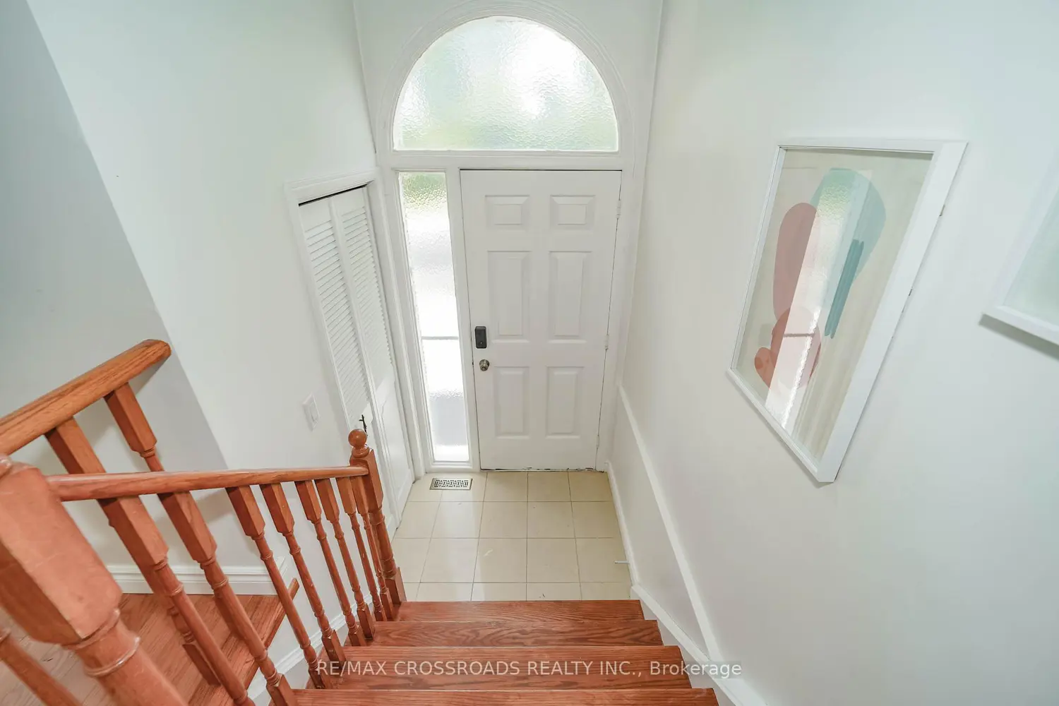 Additional image 4 of 8 Topaz Gate