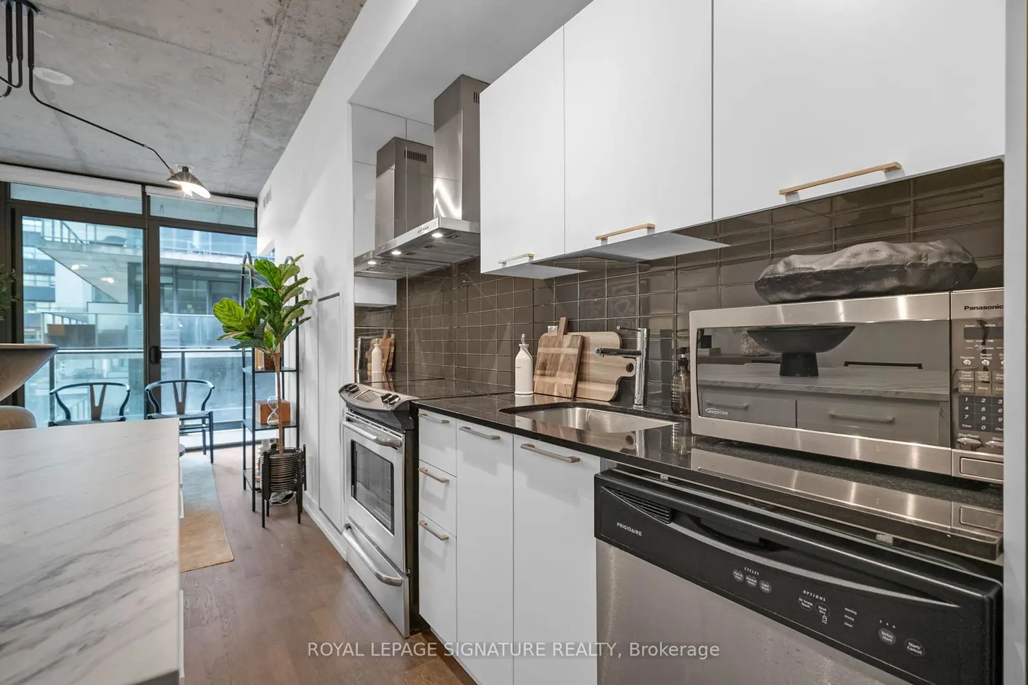 Additional image 6 of 650 King Street 804