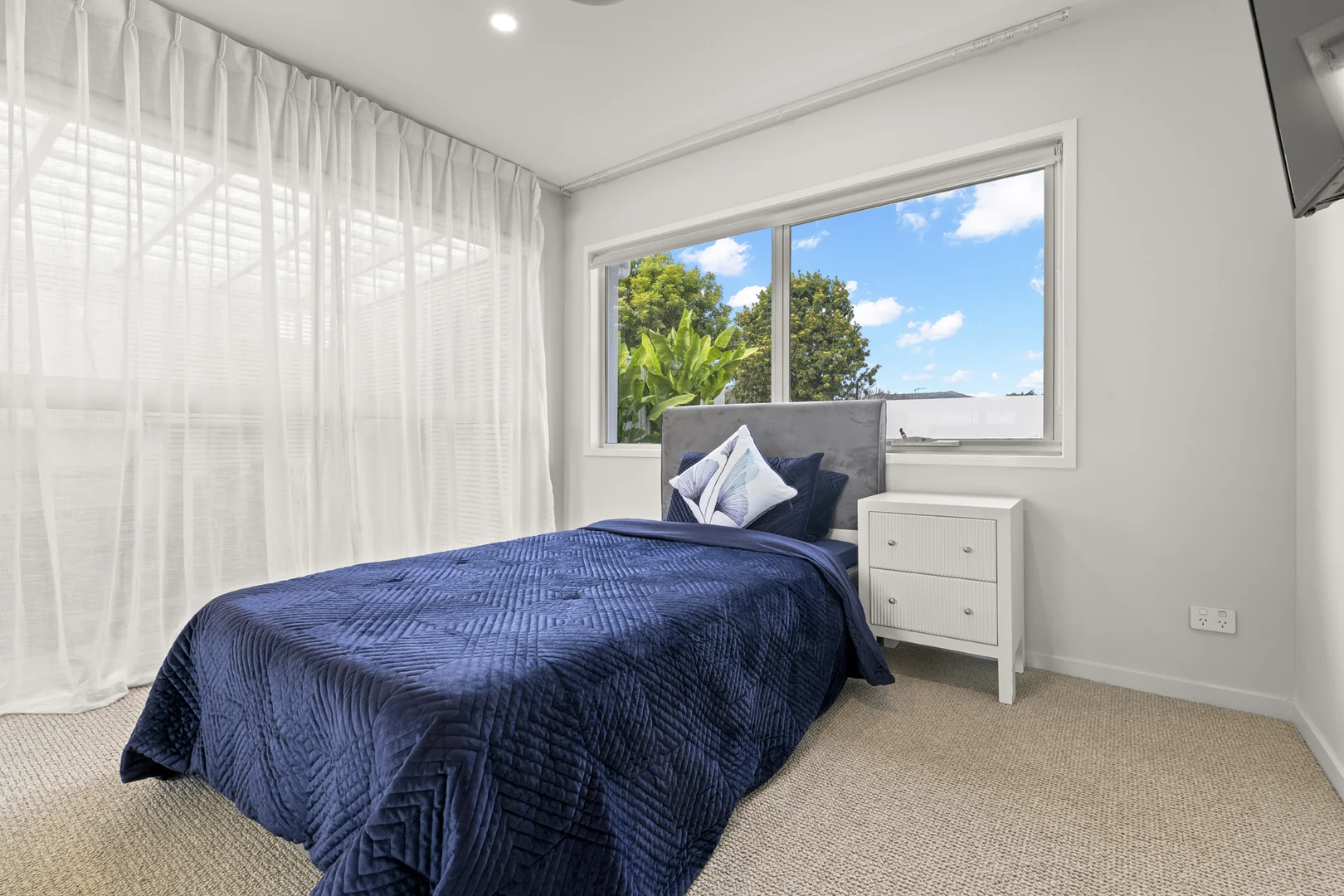 Additional image 19 of 7 McCleary Street, Sorrento QLD 4217