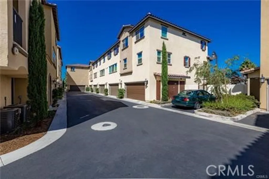 Additional image 7 of 120 S Pacific Avenue S Unit 39, Santa Ana, CA 92703