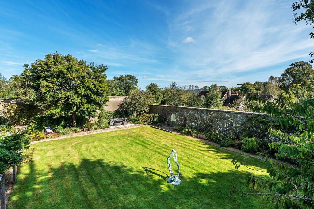 Additional image 82 of Land for saleNear Cranleigh, Surrey GU6