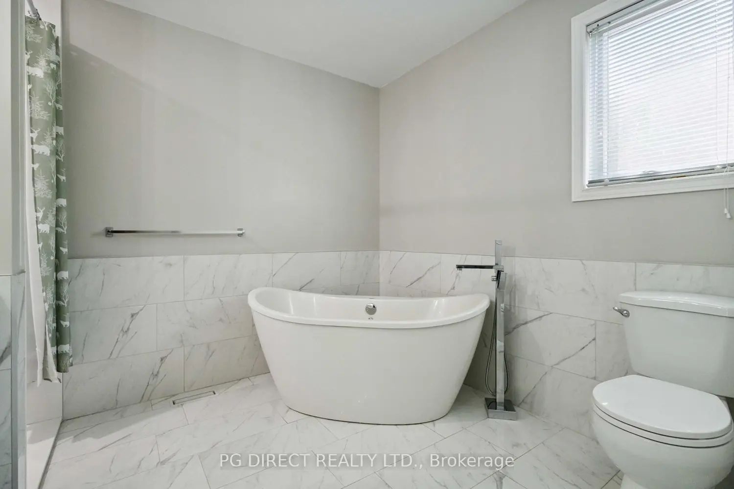 Additional image 13 of 44 Henderson Drive