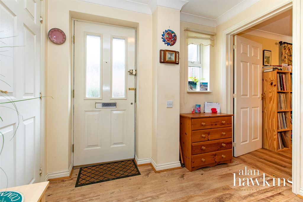 Additional image 3 of 3 bed terraced house for saleSprats Barn Crescent, Royal Wootton Bassett SN4