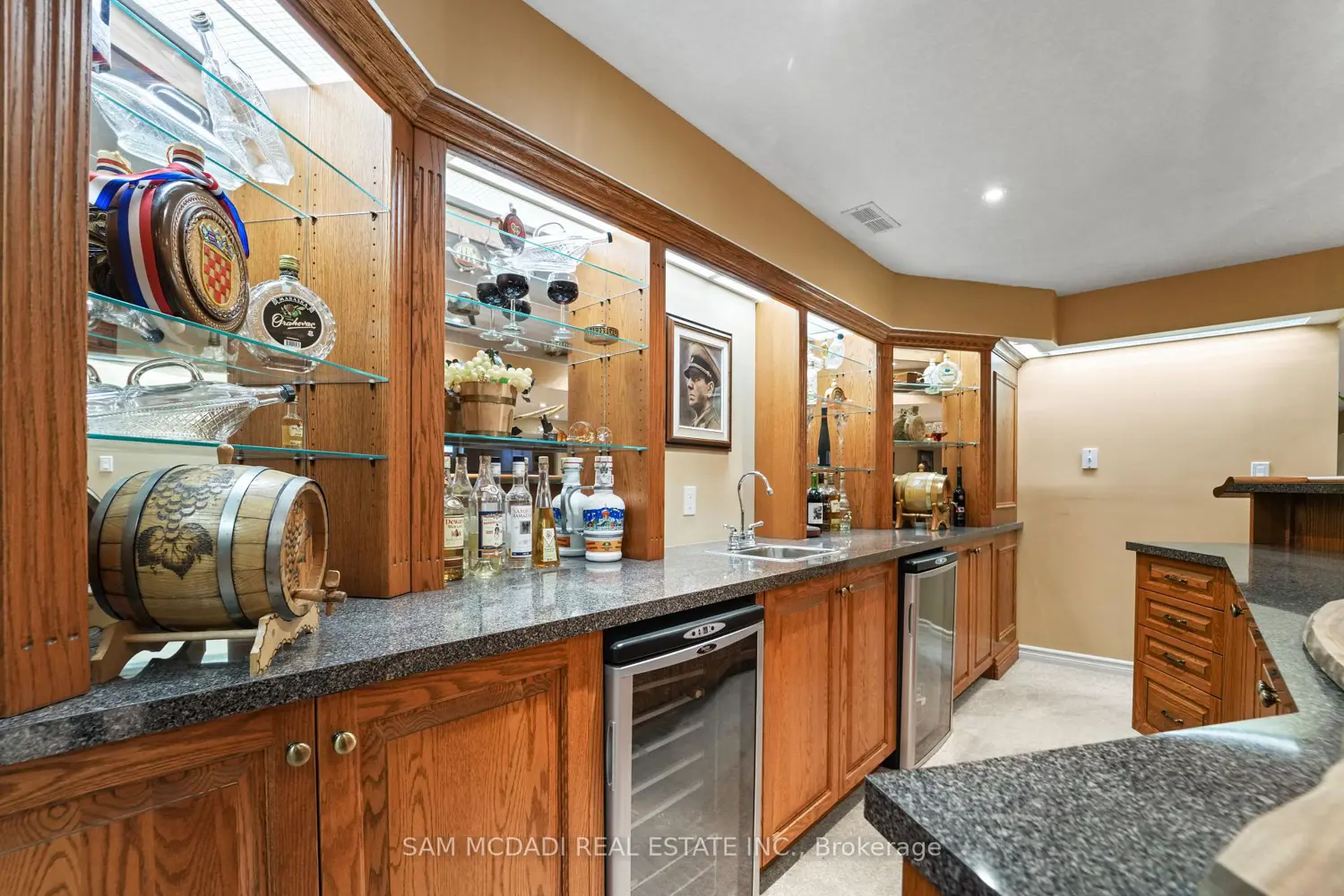 Additional image 16 of 5431 Appleby Line