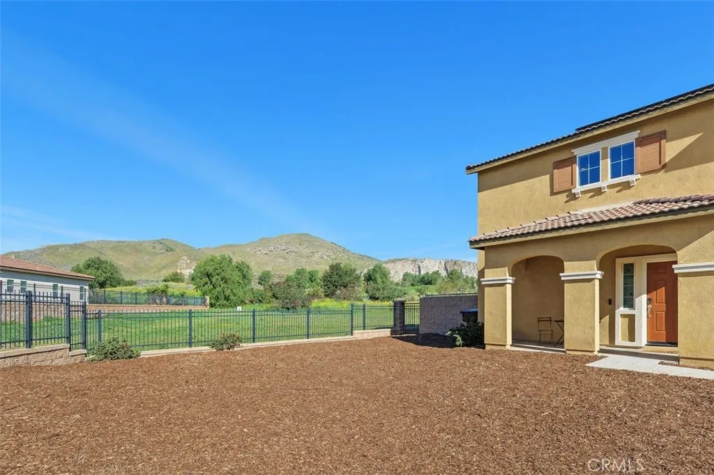 Additional image 4 of 3229 Quarry Drive, Jurupa Valley, CA 92509