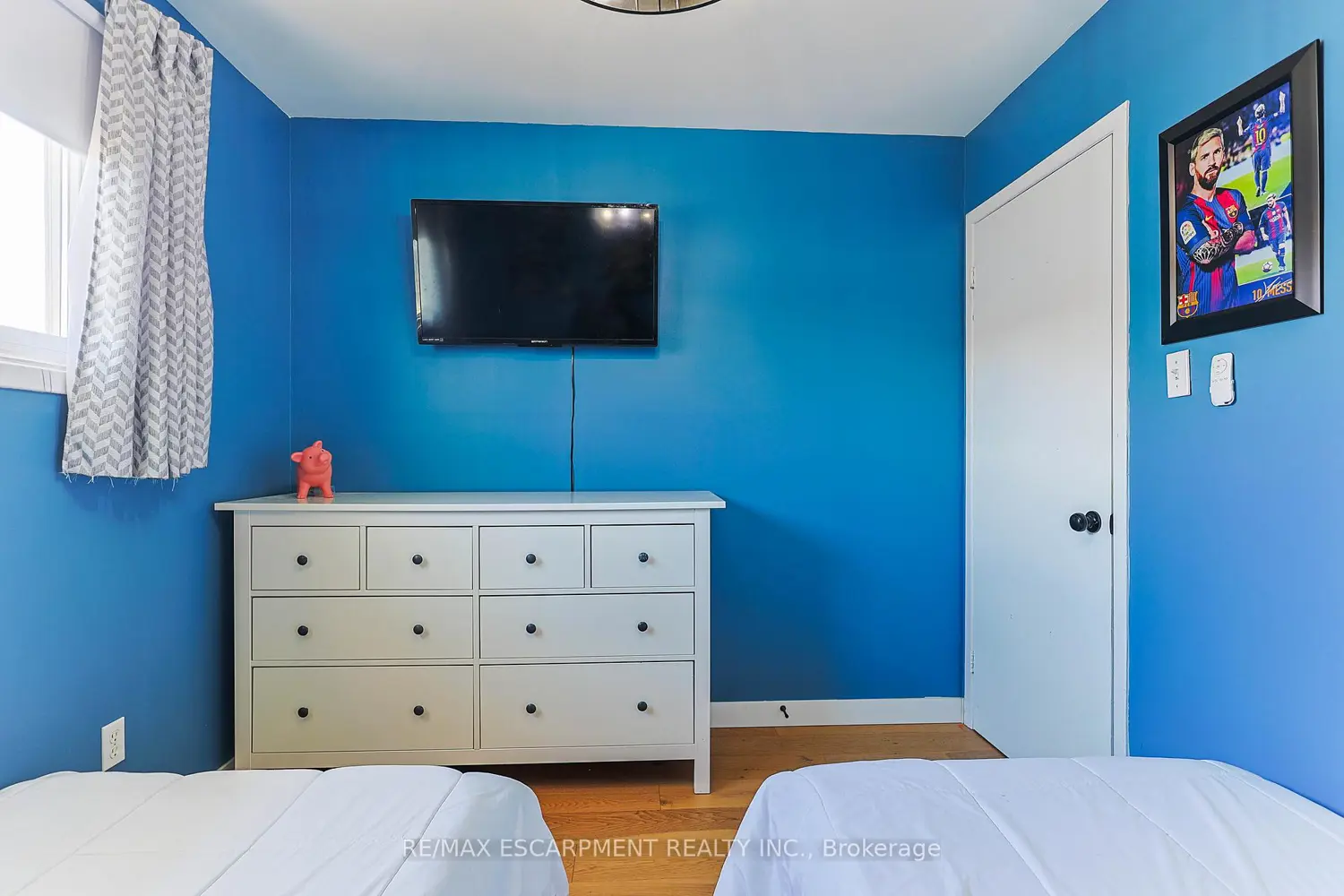 Additional image 11 of 5475 Lakeshore Road 54