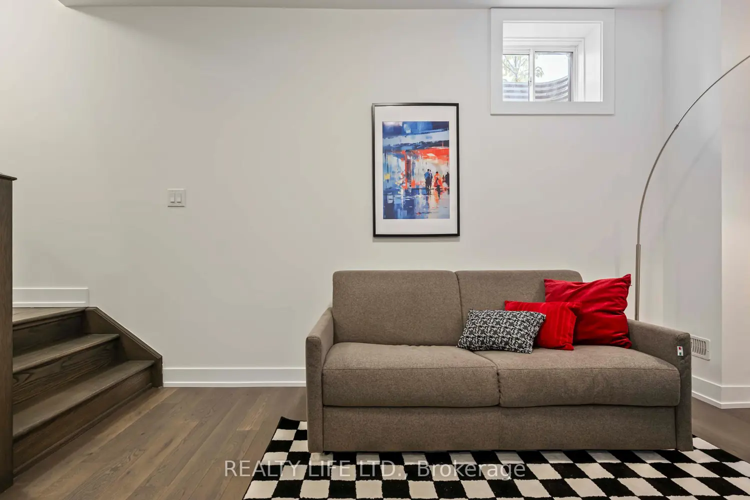 Additional image 18 of 2273 Turnberry Road 6