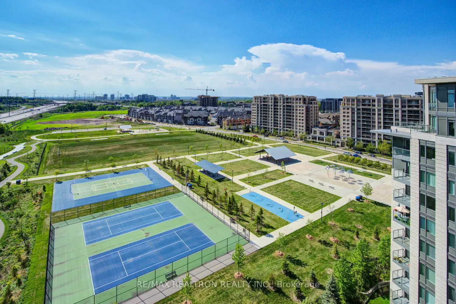 Additional image 17 of 253 South Park Road Ph#2