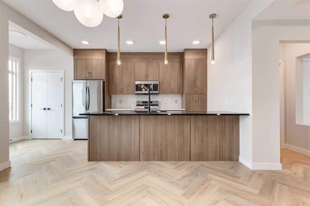 458 River Avenue, Cochrane, AB, T4C3B8