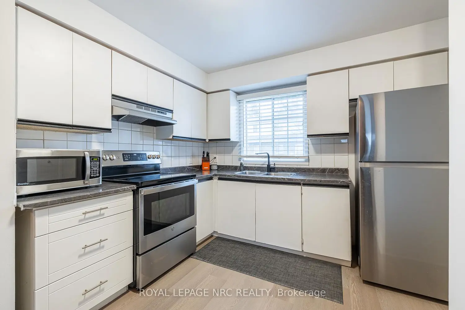 Additional image 6 of 8136 Coventry Road 63