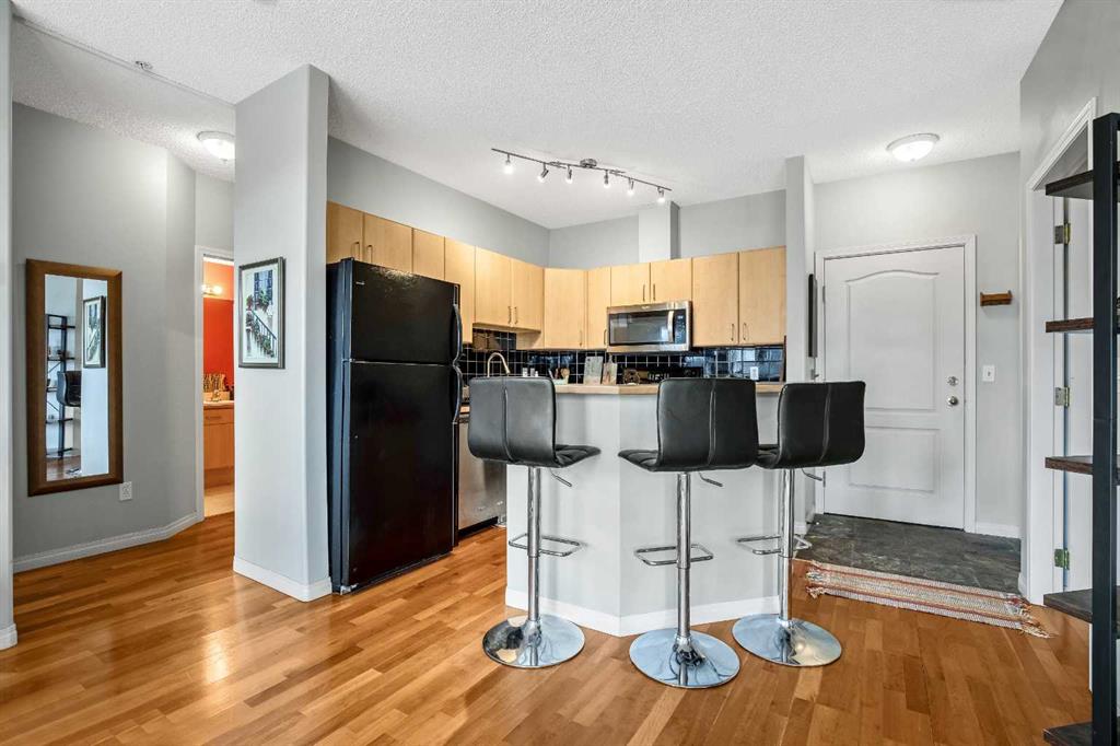 Additional image 3 of 306-1026 12 Avenue SW, Calgary, AB, T2R 0J6