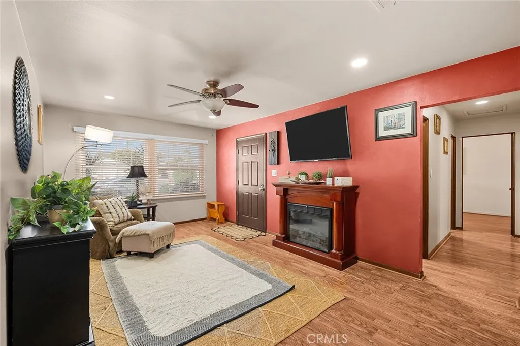 Additional image 45 of 5026 W Roberts Dr, Santa Ana, CA 92704