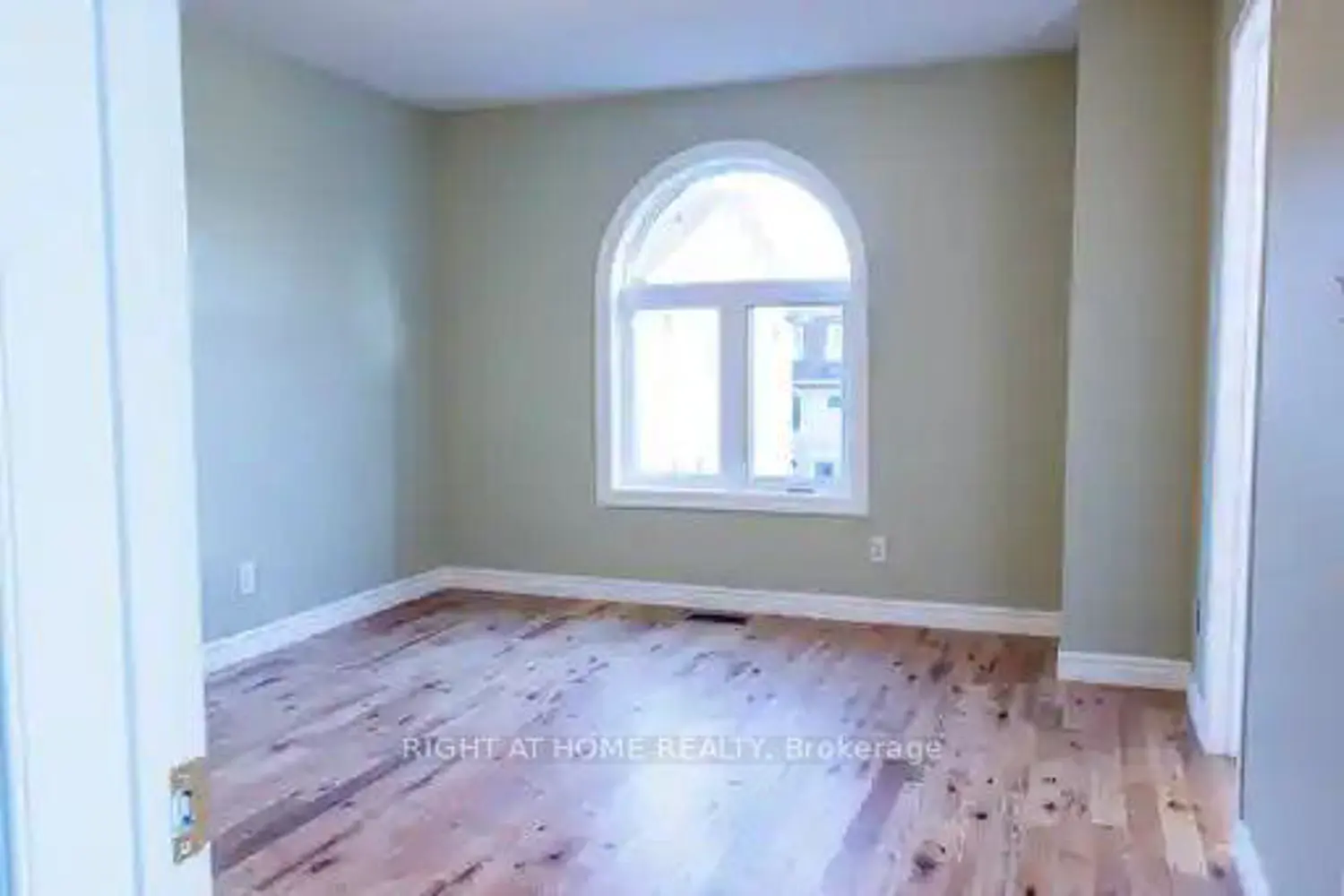 Additional image 7 of 3680 Brimley Road 18