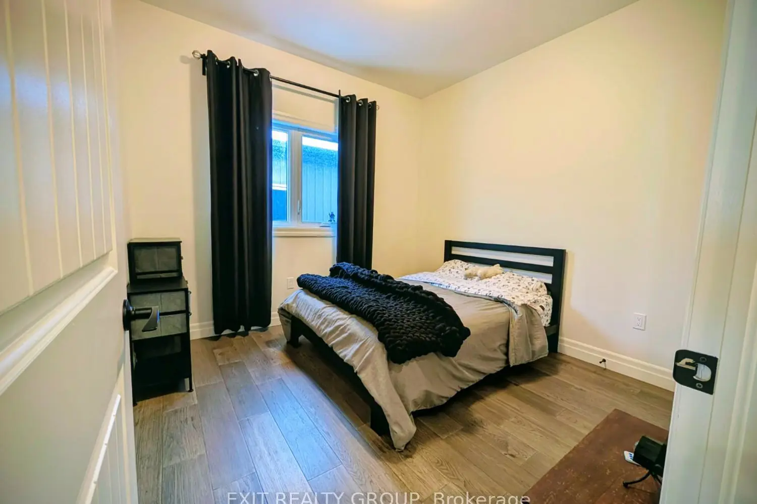 Additional image 12 of 35 Schmidt Way