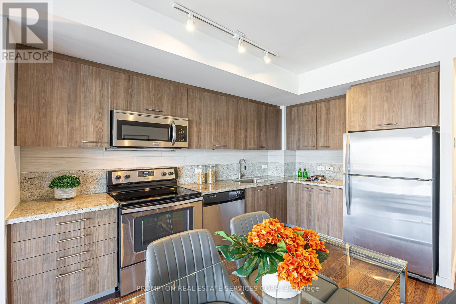 601-70 Distillary Lane, Toronto, ON, M5A0E3