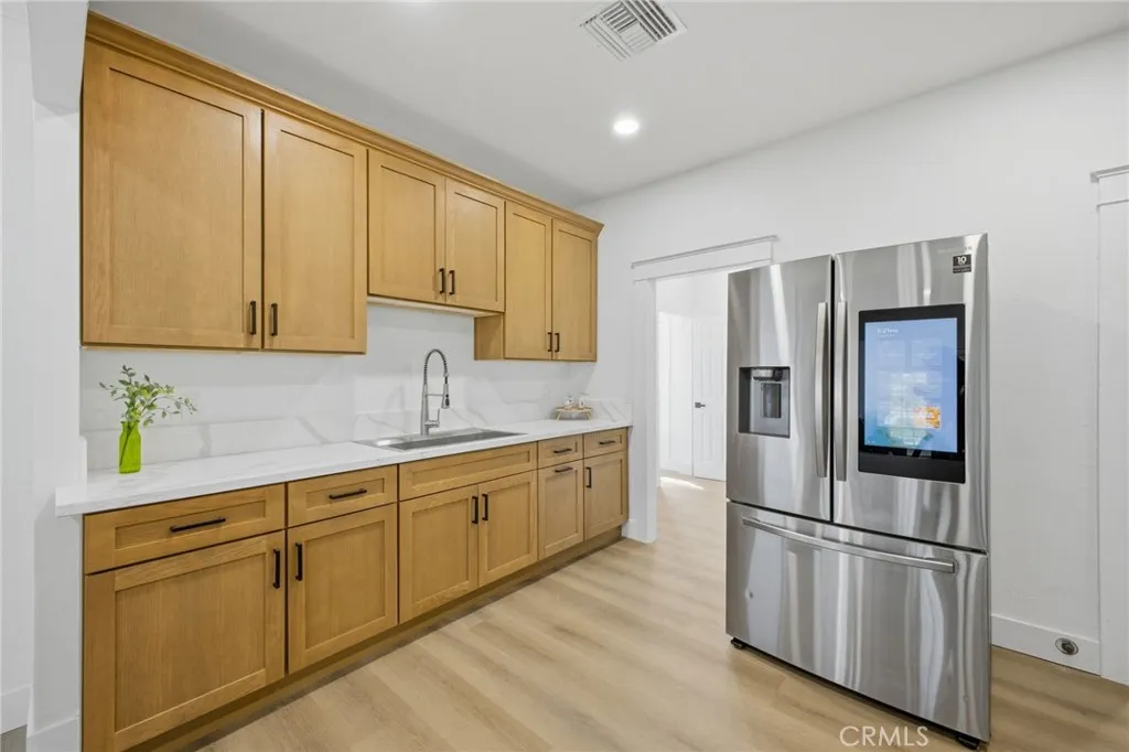 Additional image 50 of 661 N 4th St, Banning, CA 92220