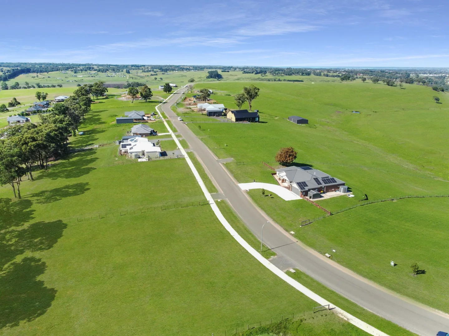 Additional image 8 of 6 McBriar Court, Wy Yung VIC 3875