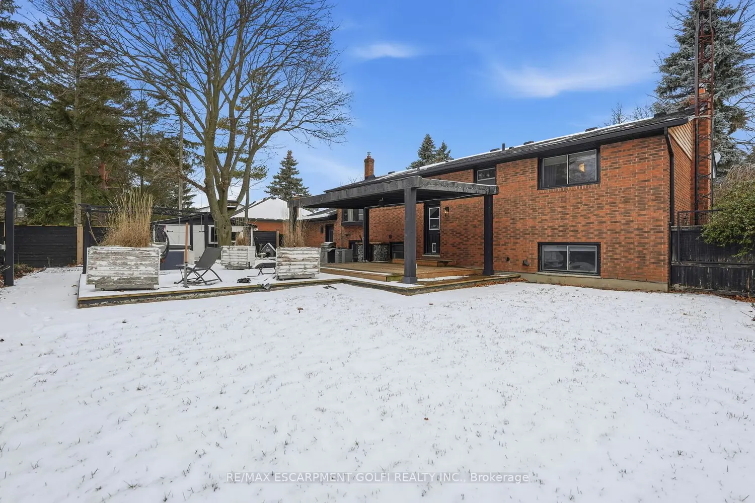 Additional image 17 of 13 Upper Canada Drive