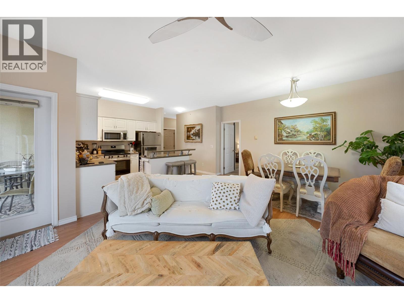 Additional image 4 of 401-1125 Bernard Avenue, Kelowna, BC, V1Y6R3