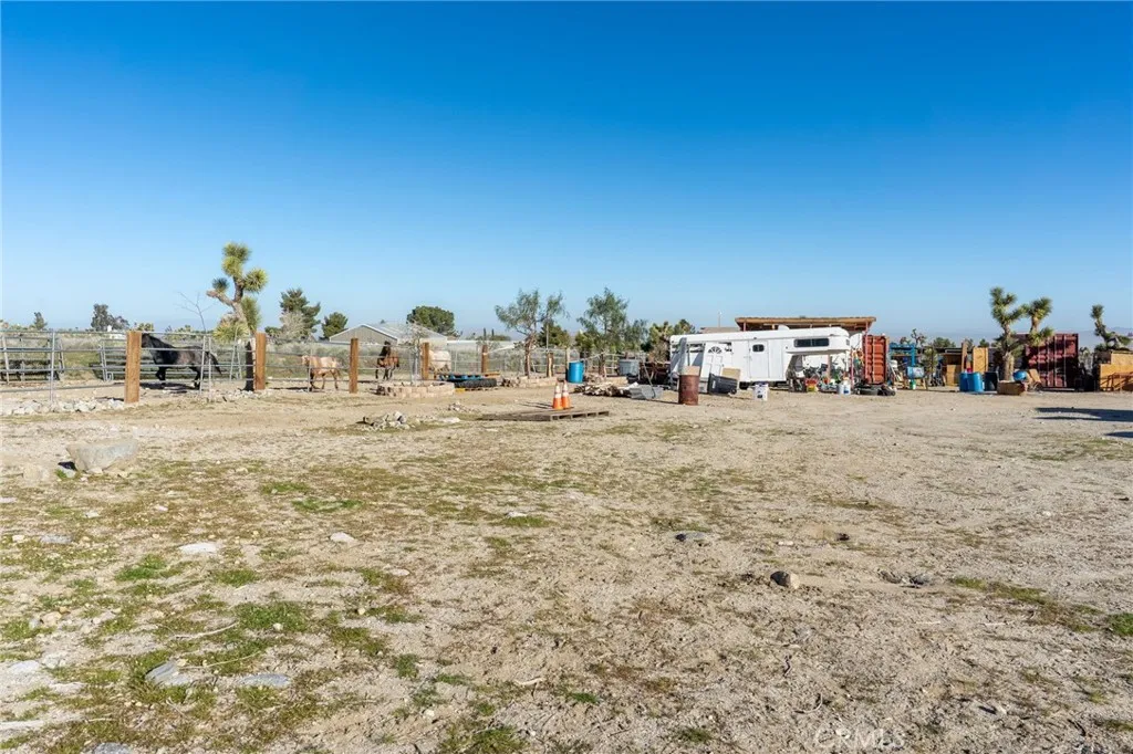 Additional image 25 of 11074 Redwood Rd, Pinon Hills, CA 92372