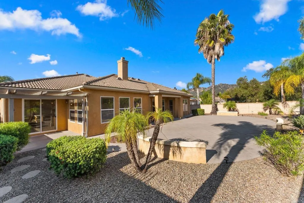 Additional image 104 of 241 Melbourne Glen, Escondido, CA 92026