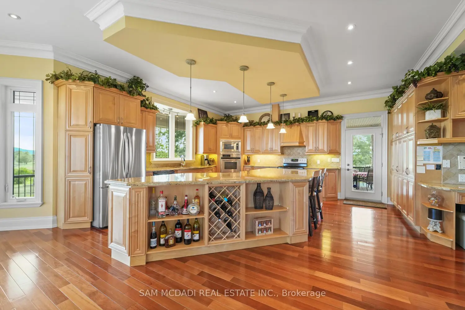 Additional image 4 of 5431 Appleby Line