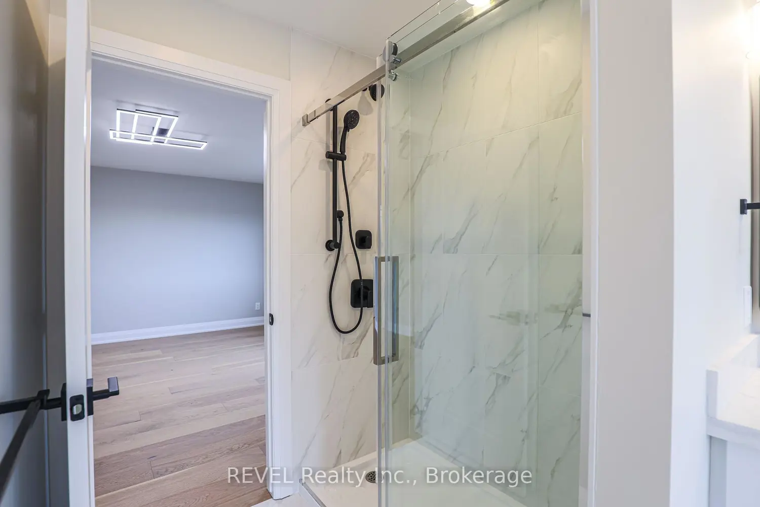 Additional image 16 of 111 Acacia Road