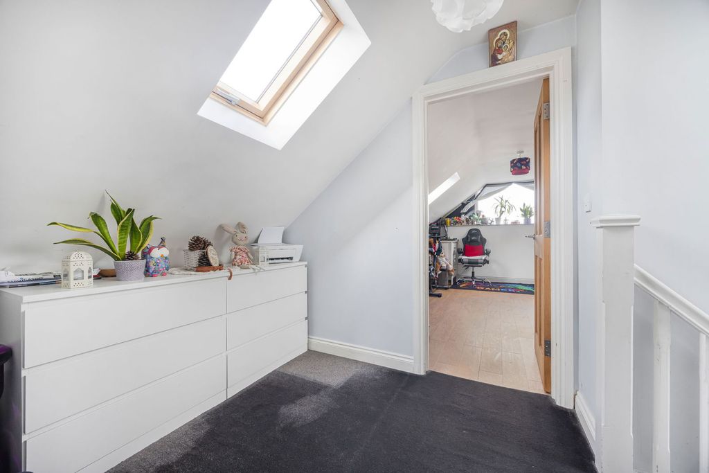 Additional image 15 of 3 bed detached house for saleVineyards Lane, Gloucester Road, Cheltenham GL51