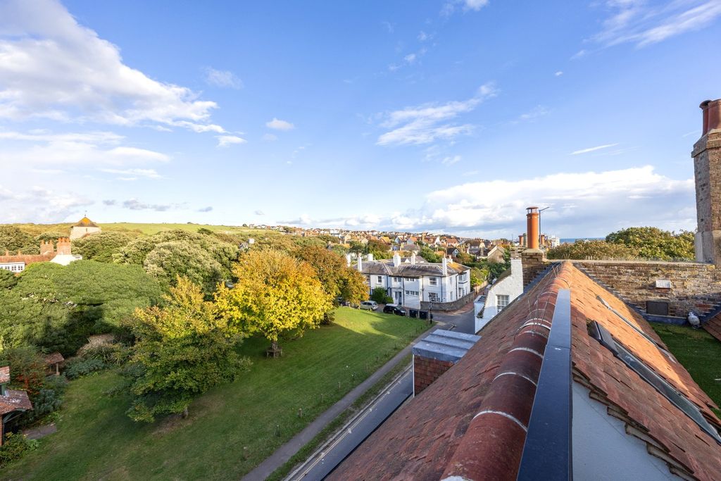 Additional image 19 of 8 bed semi-detached house for saleThe Green, Rottingdean, Brighton, East Sussex BN2
