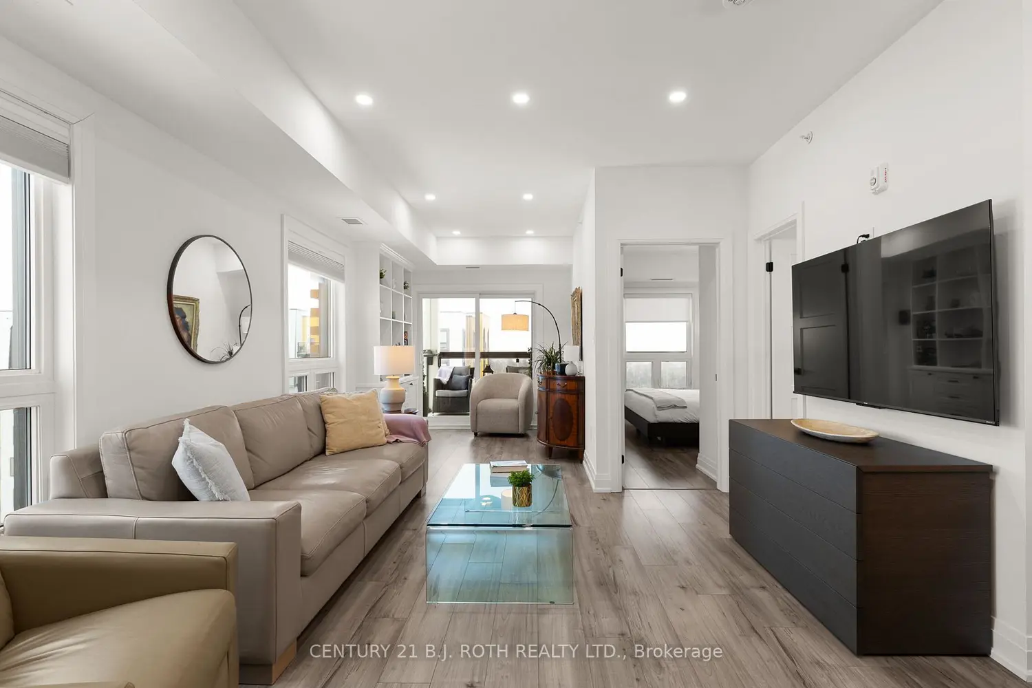 Additional image 12 of 15 Kneeshaw Drive 511