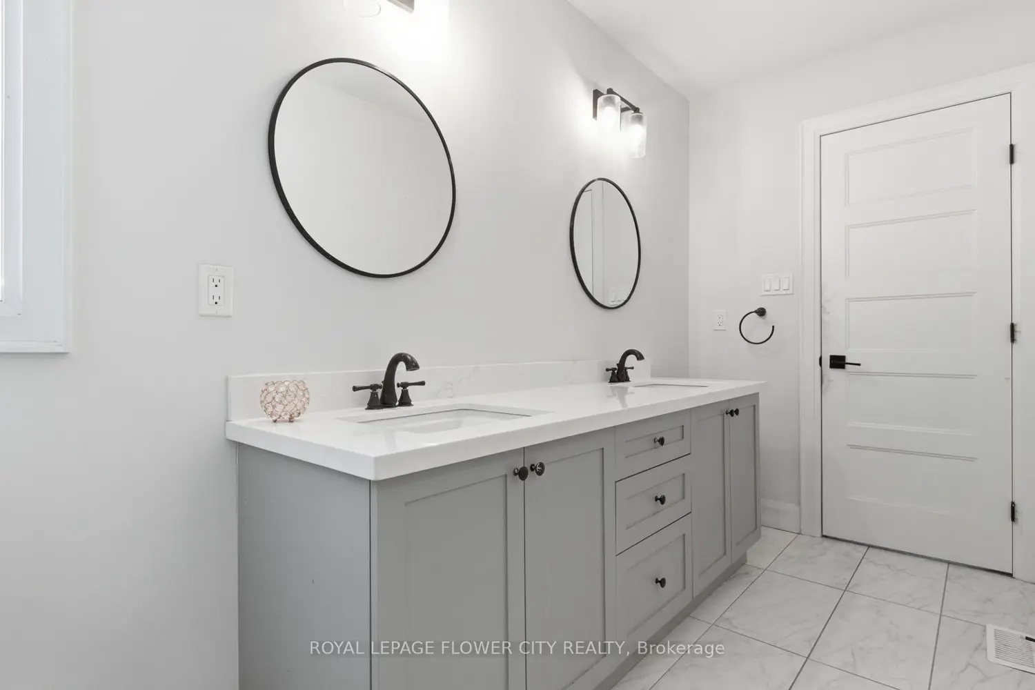 Additional image 17 of 13 Grafton Avenue