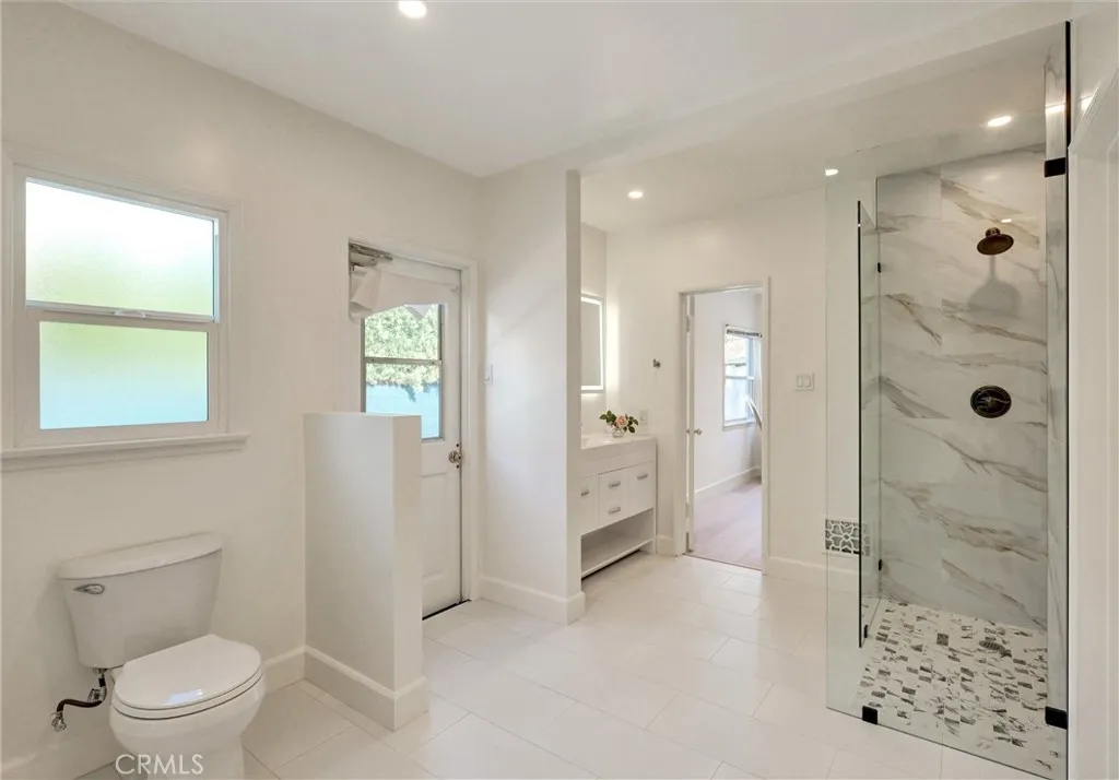 Additional image 15 of 250 S Berkeley Ave, Pasadena, CA 91107