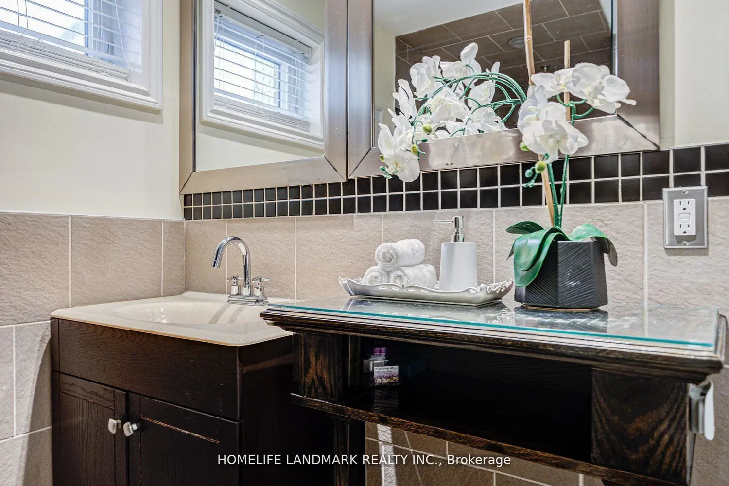 Additional image 18 of 2165 Dunedin Road