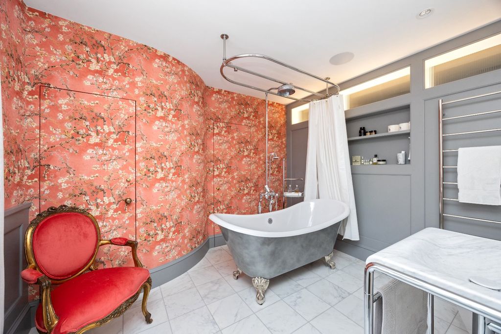 Additional image 25 of 8 bed semi-detached house for saleThe Green, Rottingdean, Brighton, East Sussex BN2