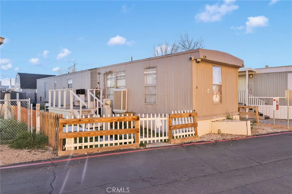 Additional image 3 of 22325 Us Hwy 18 Unit 47, Apple Valley, CA 92307