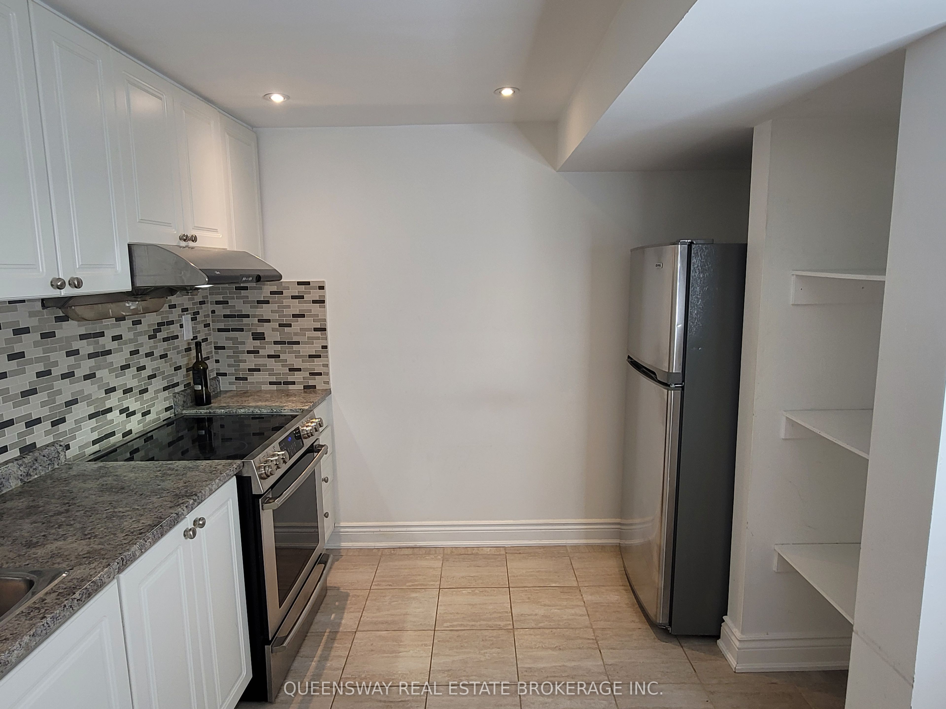 Additional image 3 of 6 Crevice Gate, Brampton, ON, L6R 2X3