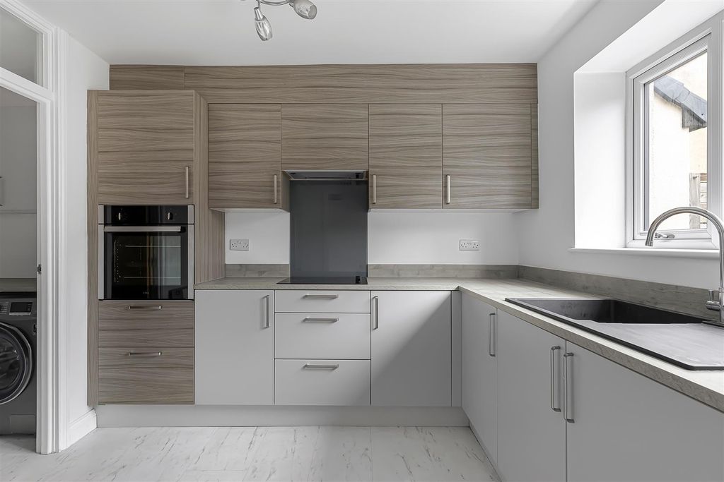 Additional image 5 of 3 bed terraced house for saleGordon Street, Ilkley LS29