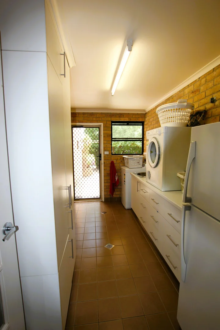 Additional image 25 of 70 - 72 Prince St, Inverell NSW 2360