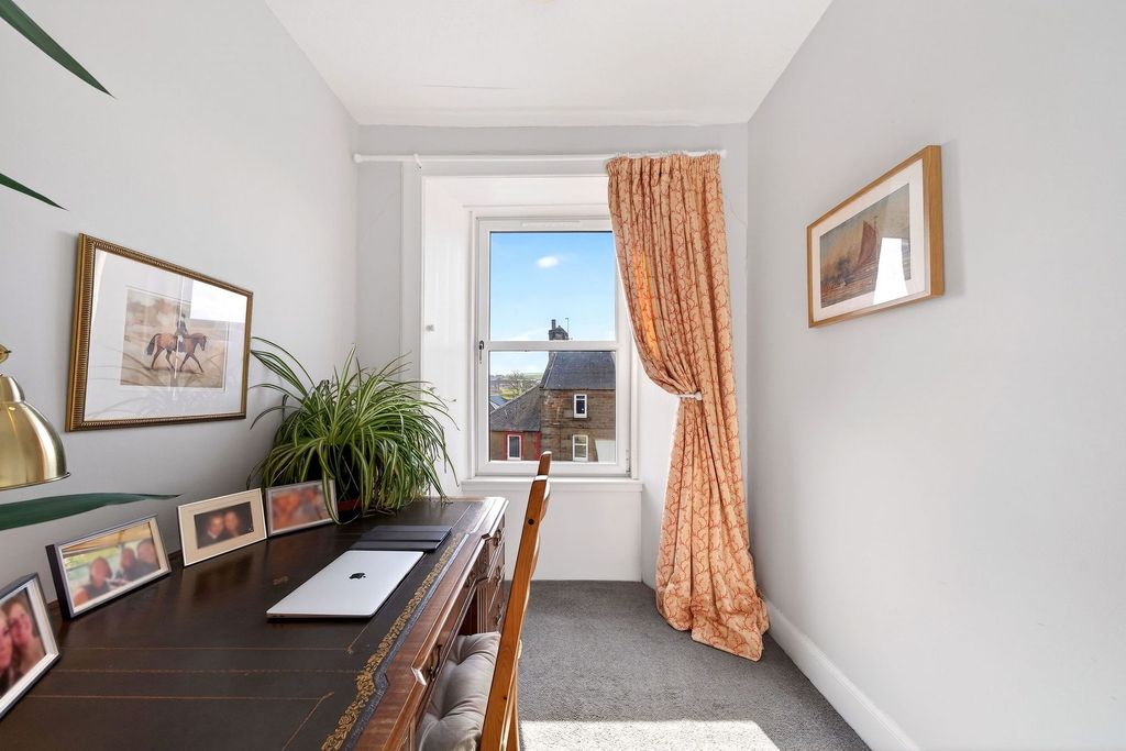 Additional image 32 of 3 bed flat for saleMain Street, East Calder EH53