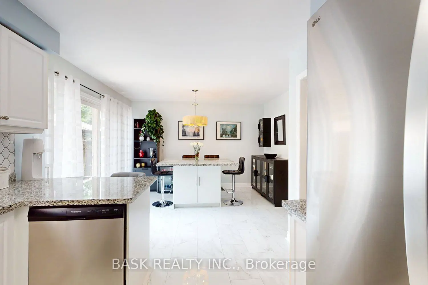 Additional image 10 of 51 Harvest Moon Drive