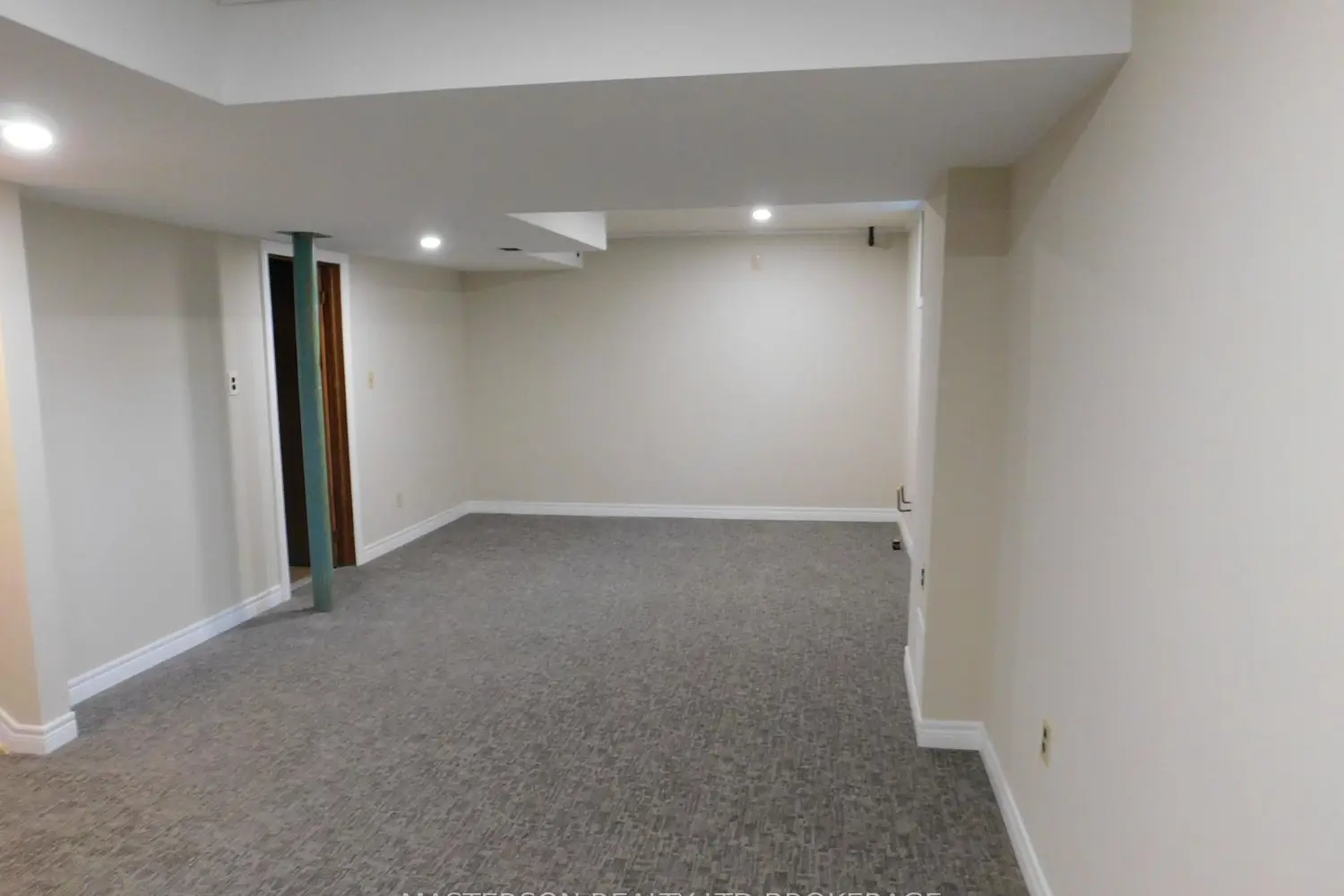 Additional image 13 of 4096 Dyson Avenue