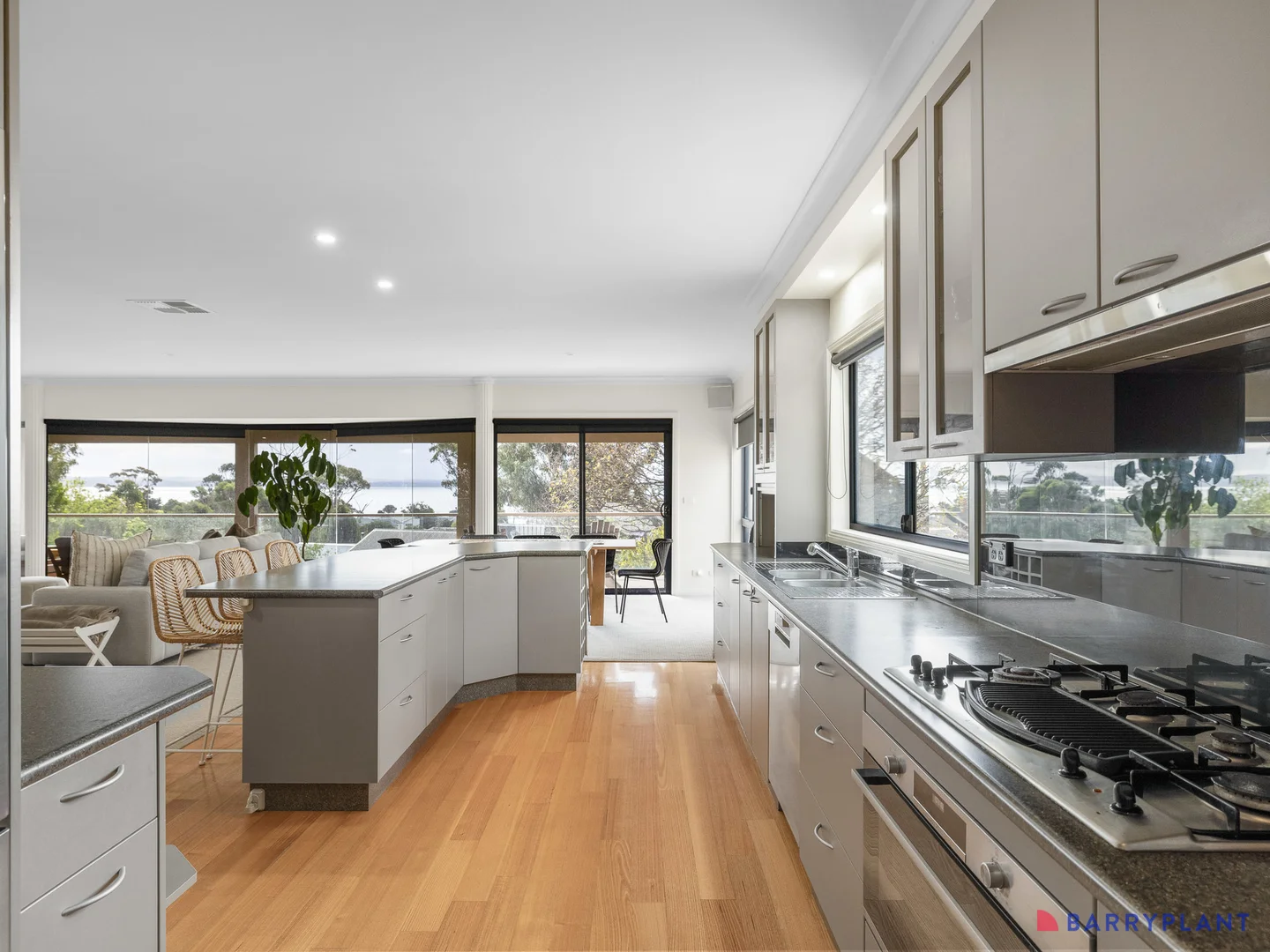 Additional image 9 of 332-334 Church Street, Cowes VIC 3922