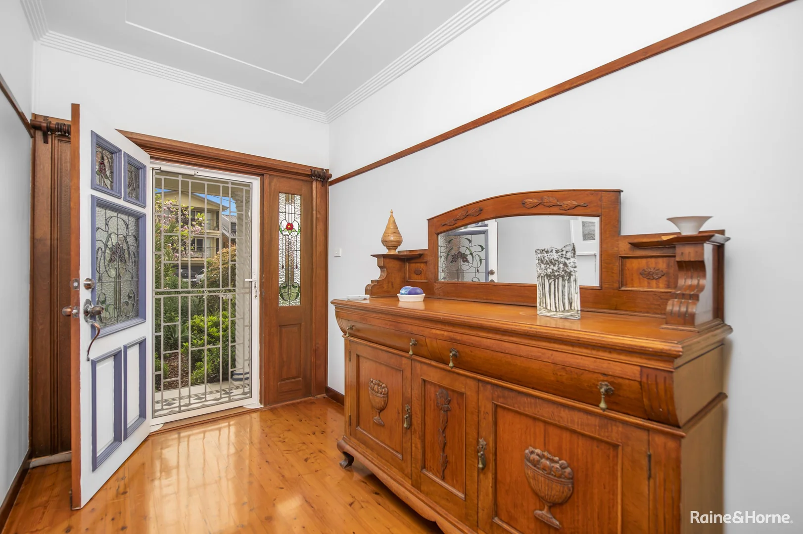 Additional image 6 of 124 Marks Point Road, Marks Point NSW 2280