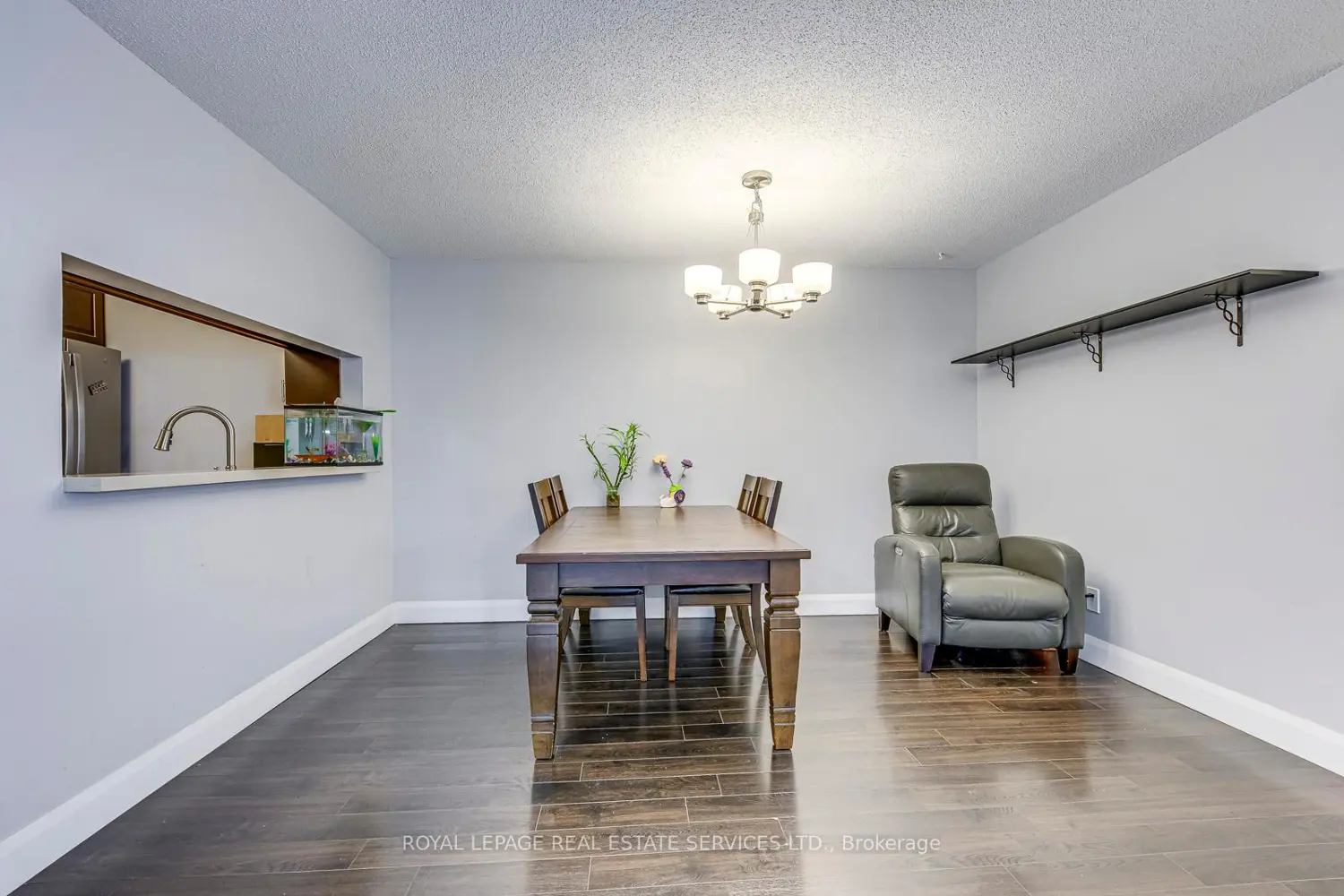 Additional image 6 of 1450 Glen Abbey Gate 911