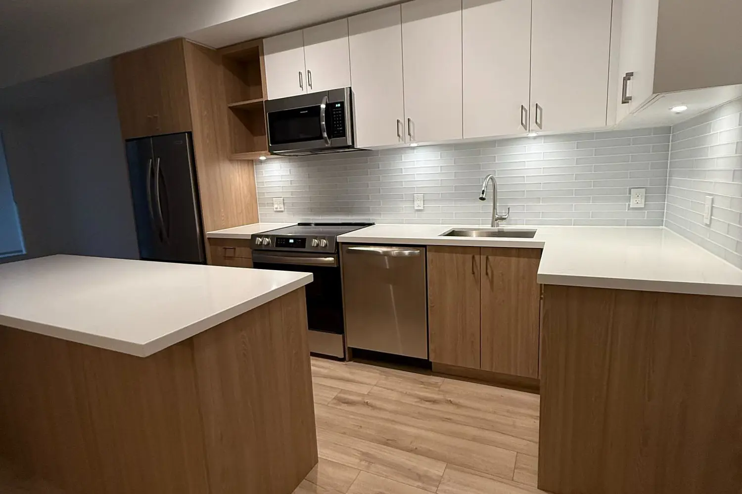 Additional image 2 of 333 Sunseeker Avenue 242